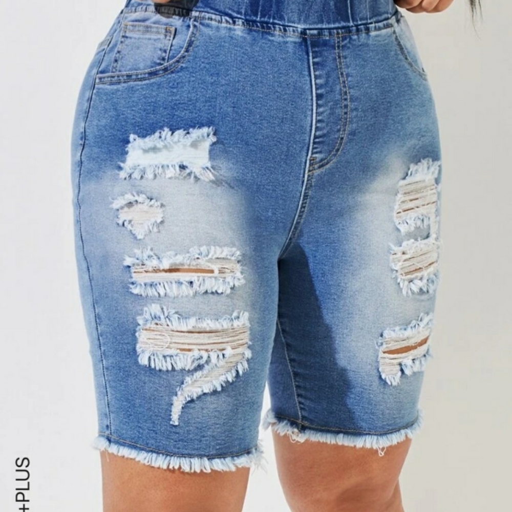 Shein Curve Pull on Jean Shorts